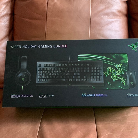 "Brand New in Box" Razer Holiday Bundle - Picture 1 of 7
